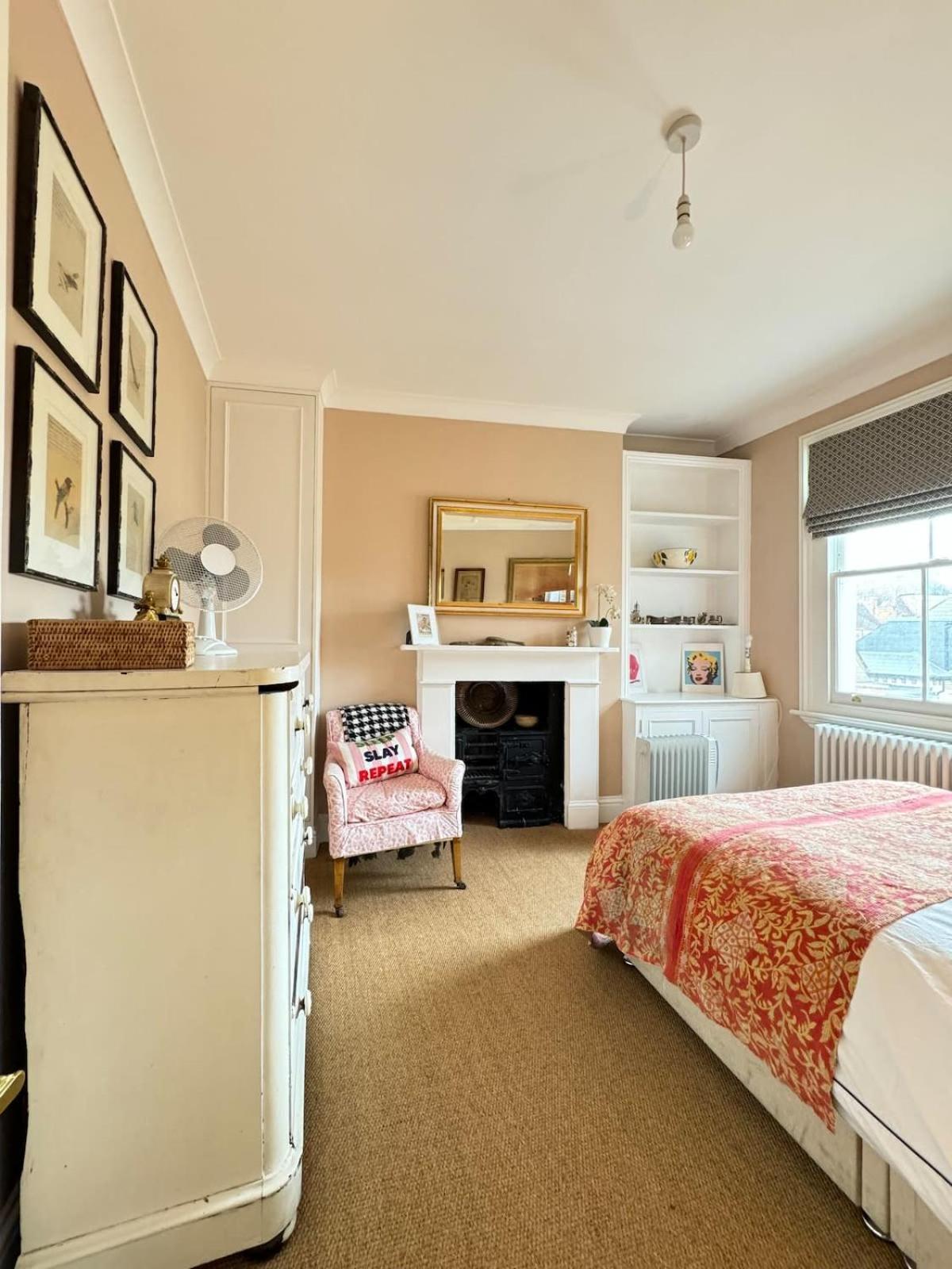 Homely Flat Wterrace 3 Mins To Battersea Park London